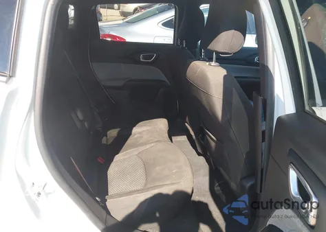 2024 Jeep Compass Sport 4X4 from USA, damaged, VIN 3C4NJDAN4RT106407